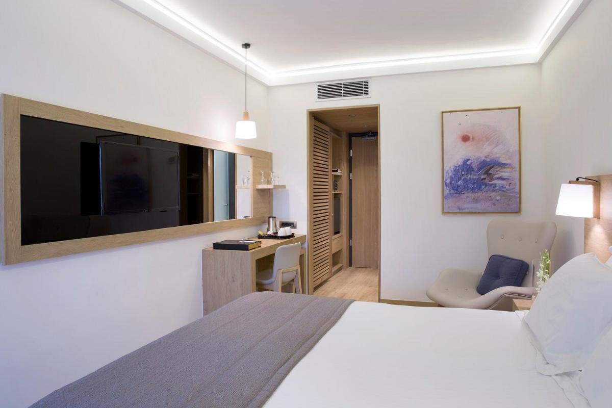 Golden Age Athens Hotel - Housity