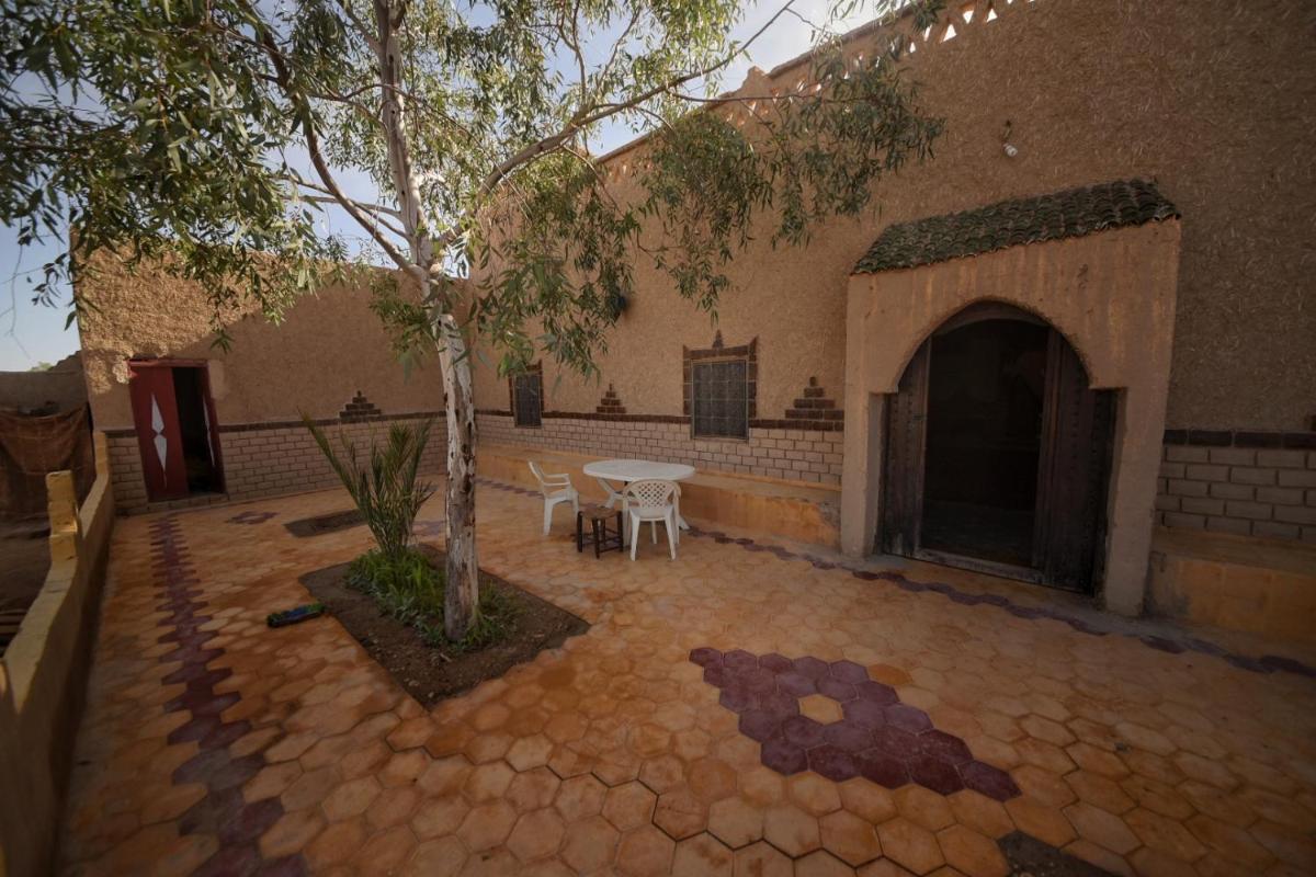 Family Moroccan House - Housity