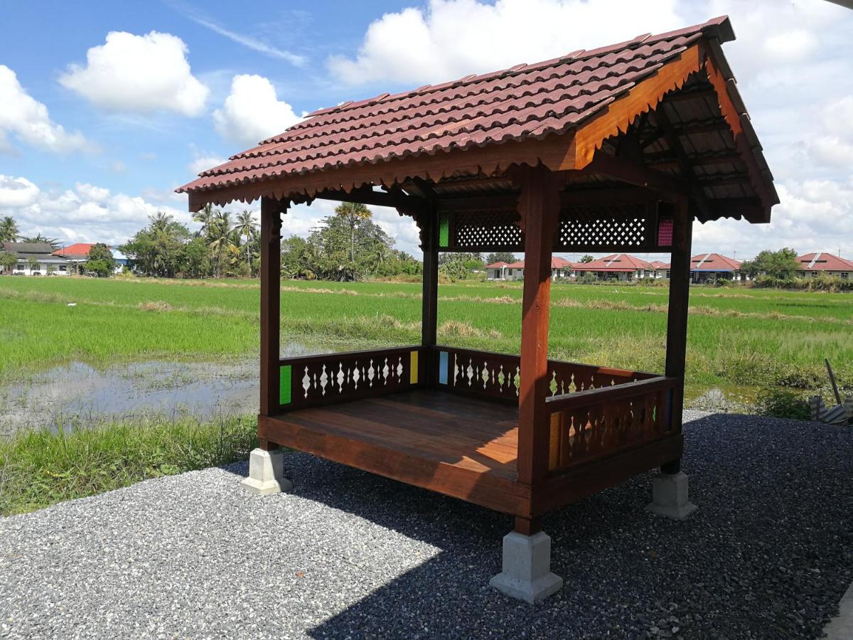 Chalet Desa Halban - Housity