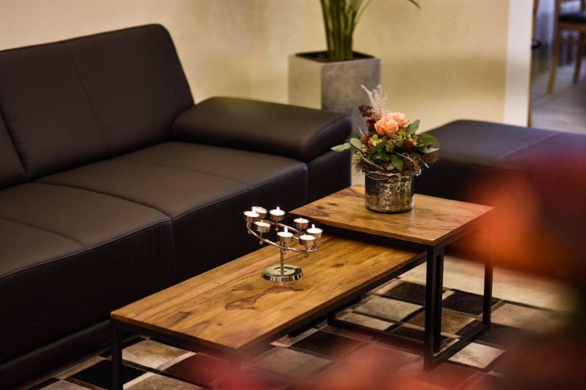 Martins Klause Airport Messe Hotel - Self Check-In - Housity