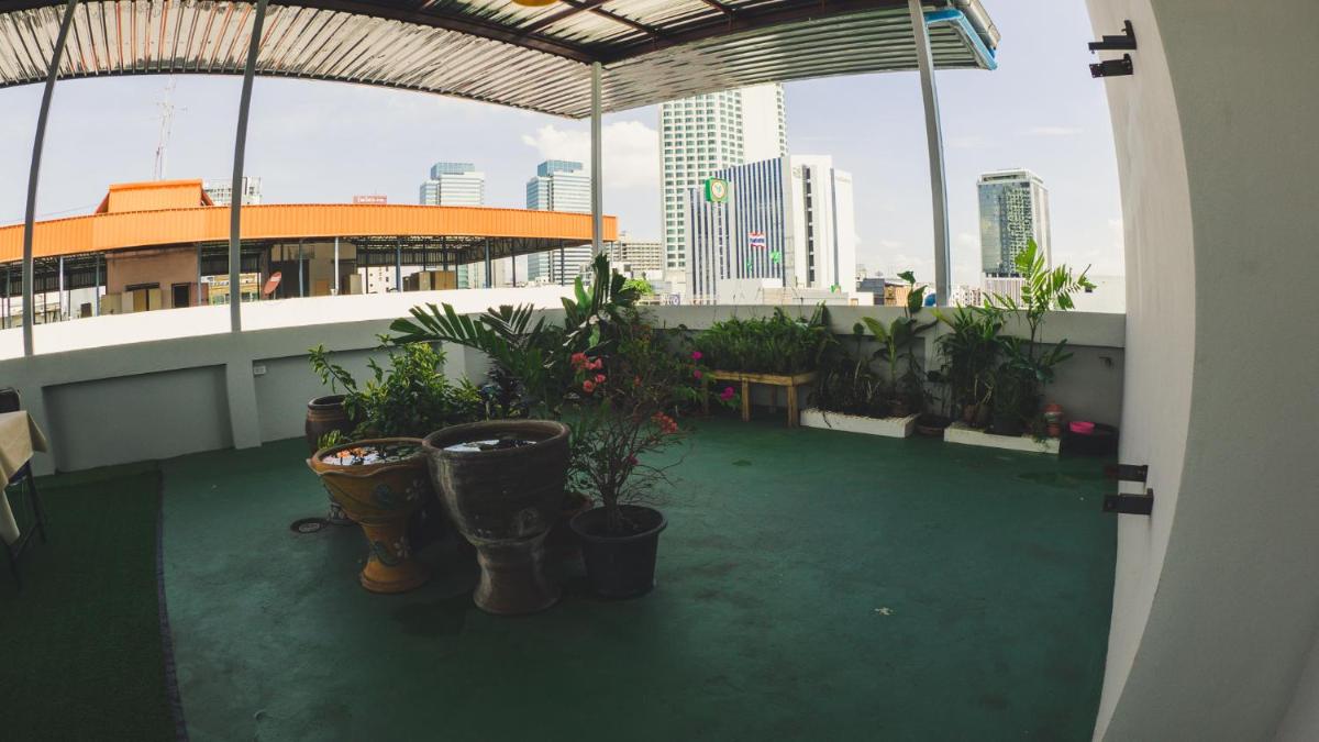 Suitetrails - Step One at Bangkok