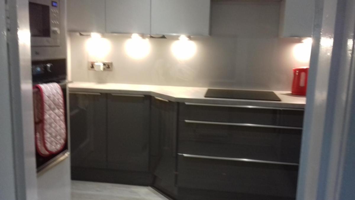 Highfield Cottage - Housity