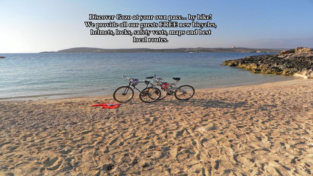 Great Seaviews Location - FREE Gozo taxi service, Fast WIFI, Bicycles, BBQ & Parking, No Car needed - Housity