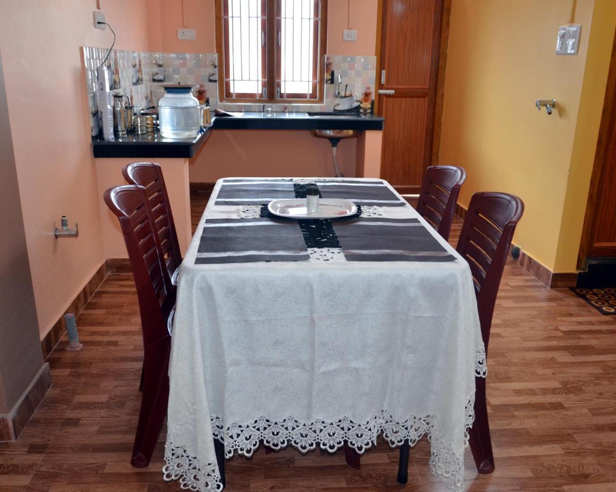 Sandy Shores Home Stay - Housity