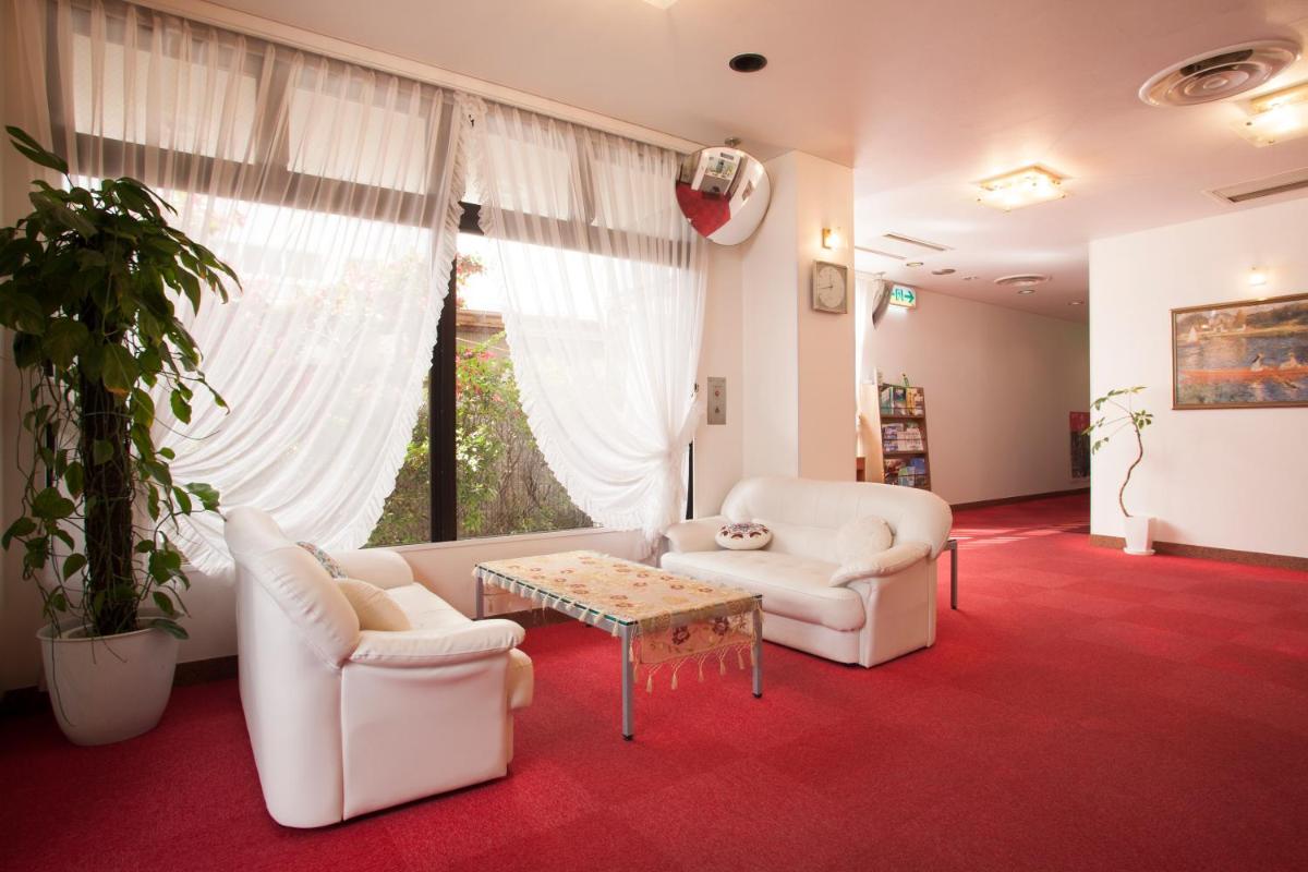 Hotel Stage - Housity