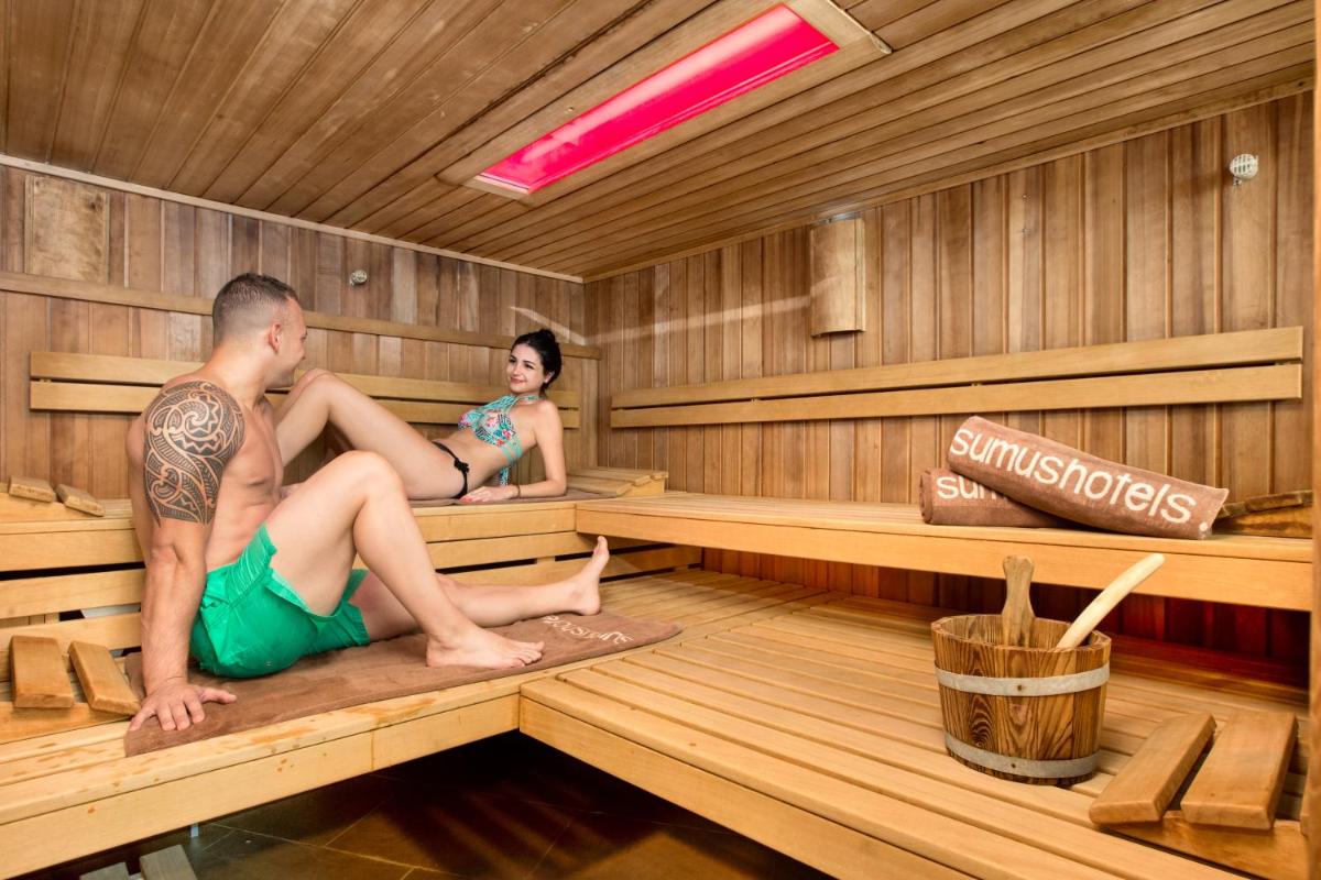 Clientes alojados en Sumus Hotel Stella and Spa 4S Adults Recommended