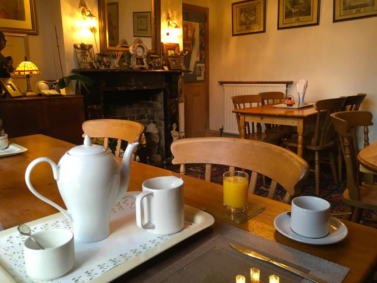 Hawthorn House Hotel - Housity