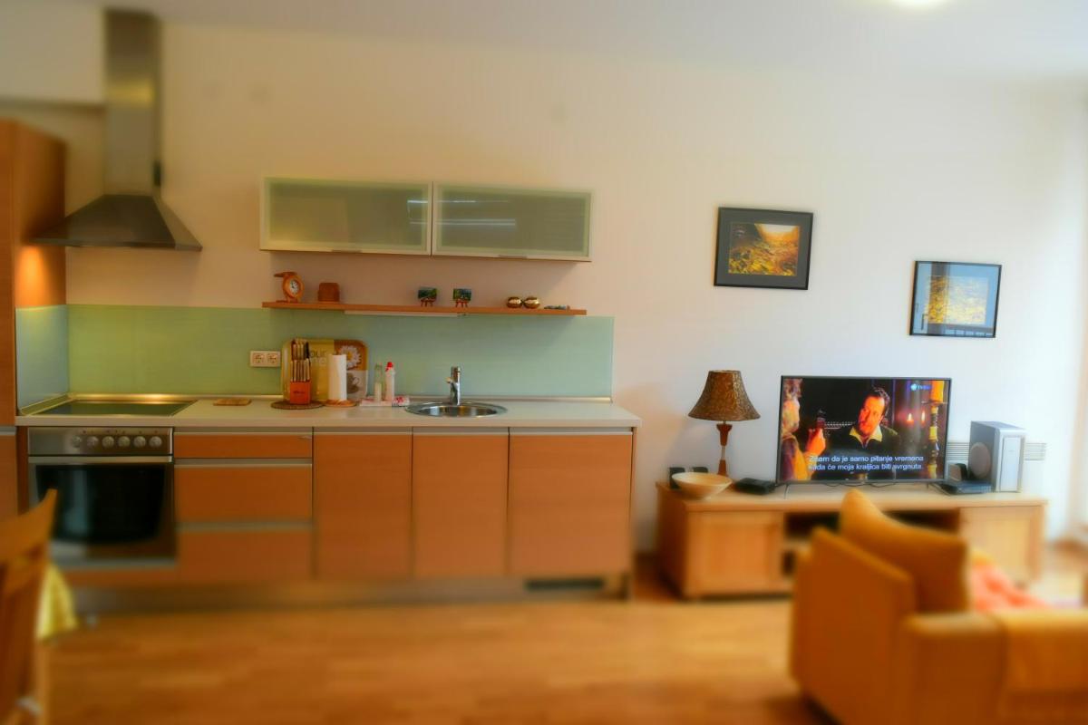 Vučko Apartment - Housity