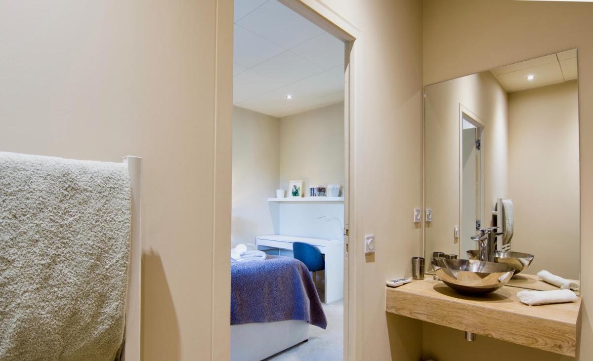 Sweet lodges chambre d hôtes Aix en Provence - Housity