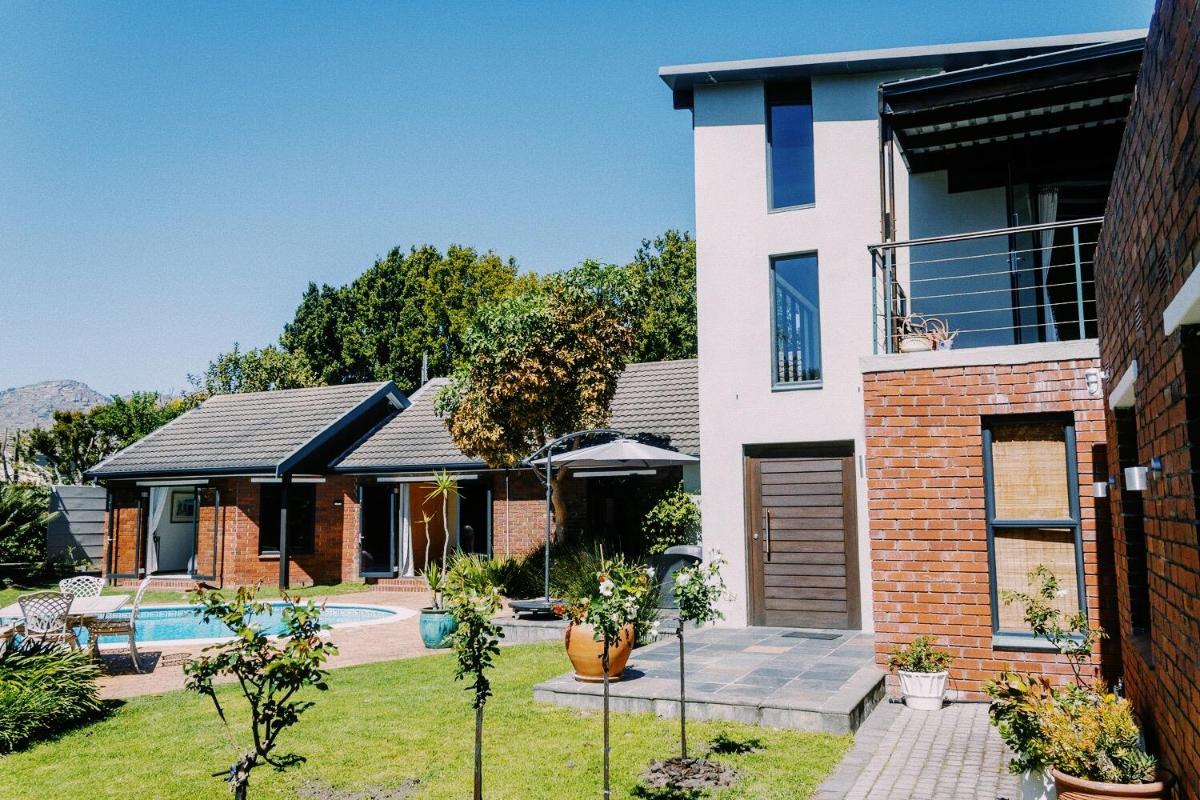 9 Windsor House - Housity