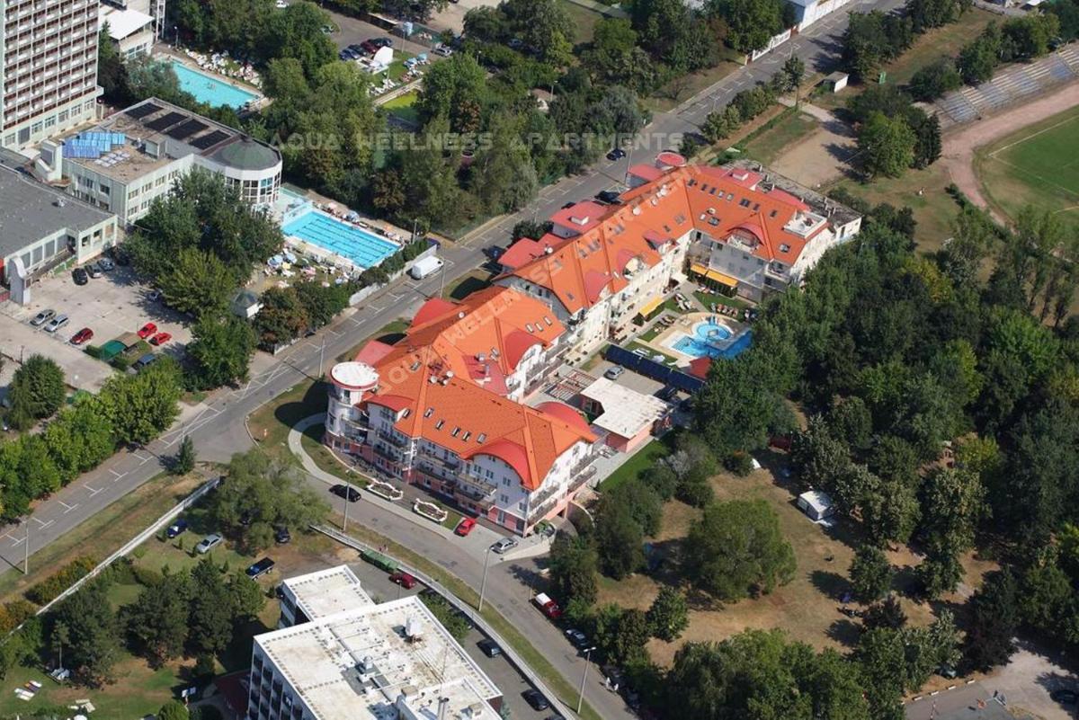 Aqua Wellness Apartments - Housity