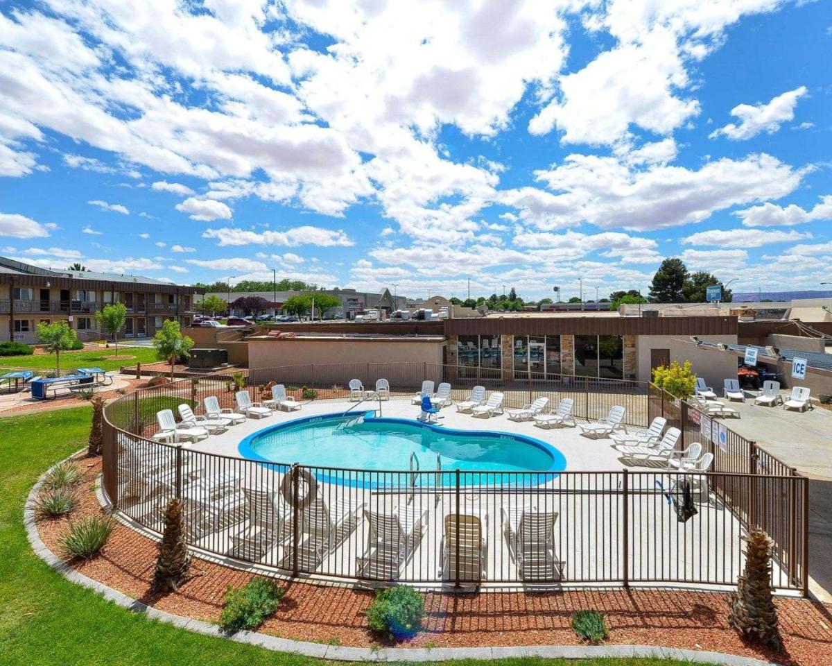Rodeway Inn at Lake Powell - Housity