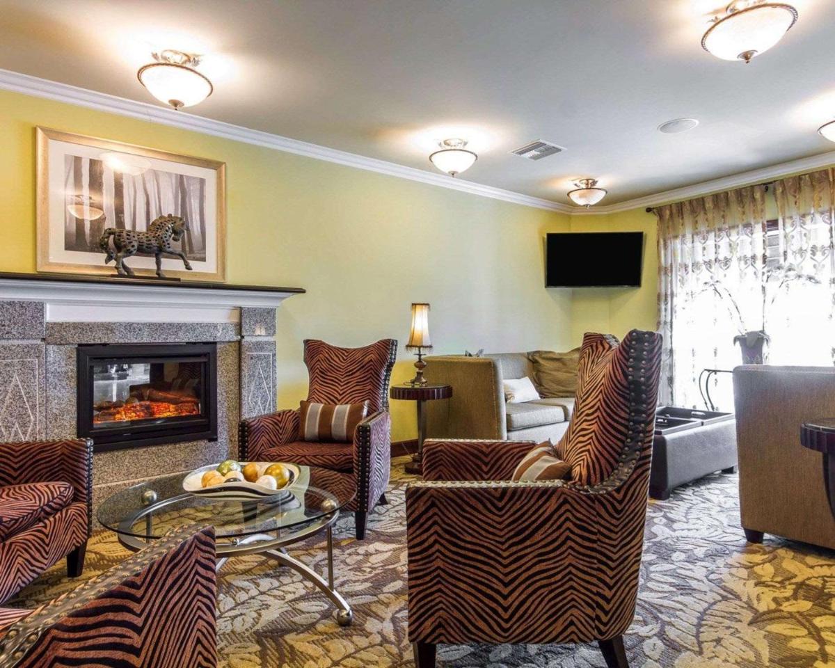 Villa Montes Hotel - Housity