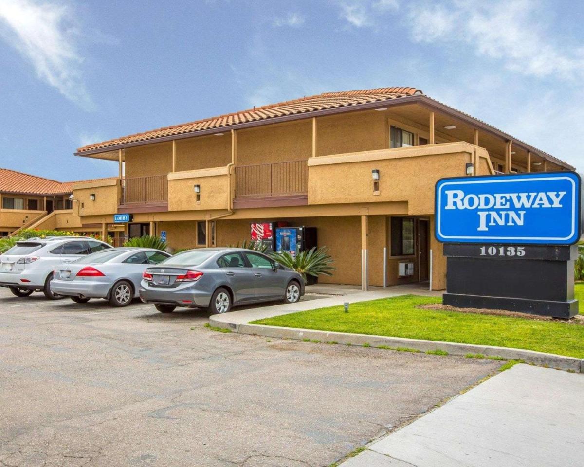 Rodeway Inn Santee San Diego East - Housity