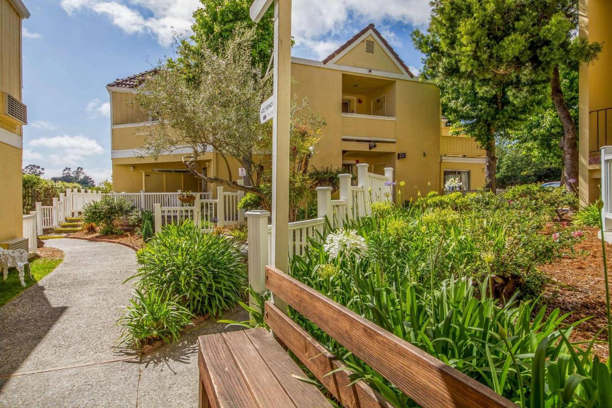 Quality Inn & Suites Capitola By the Sea - Housity