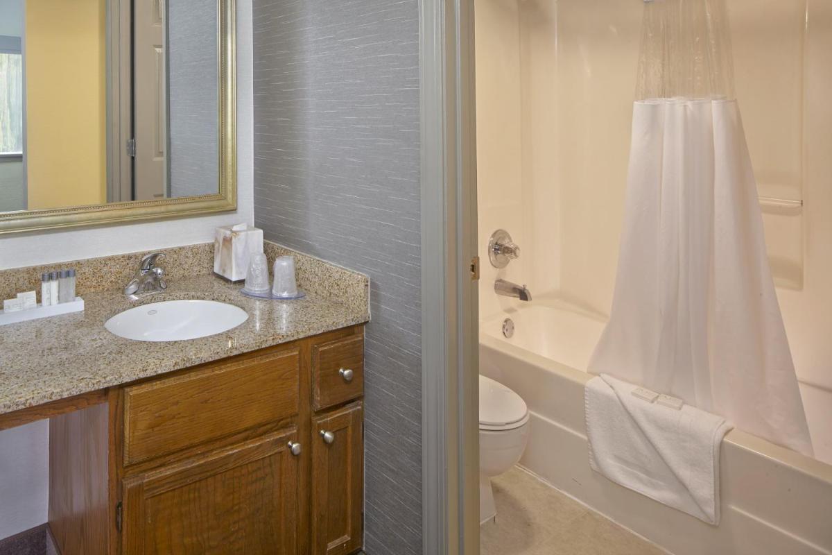 New Haven Village Suites - Housity