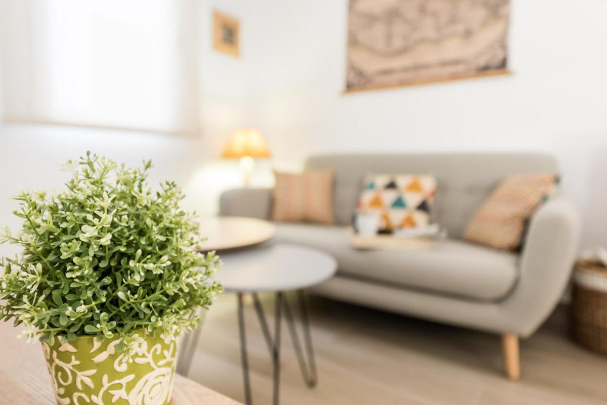 GOYA DELUXE - Housity
