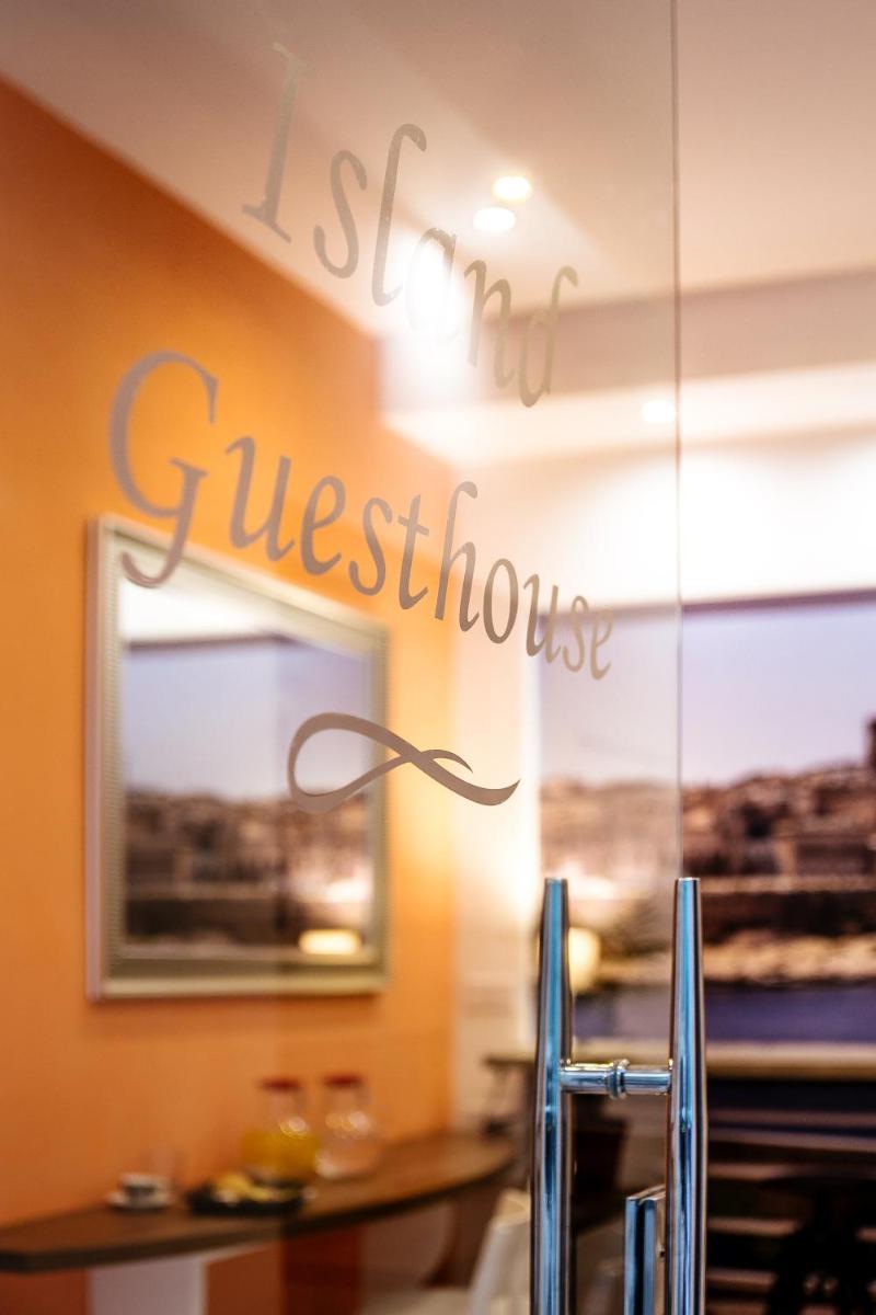 Island Guesthouse - Housity