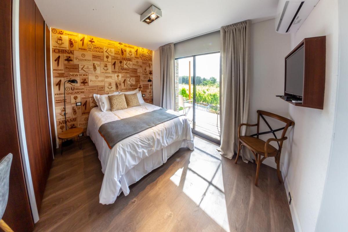 Pizzorno Lodge & Wine - Housity