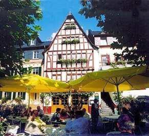 Mosel-Landhaus Hotel Oster - Housity