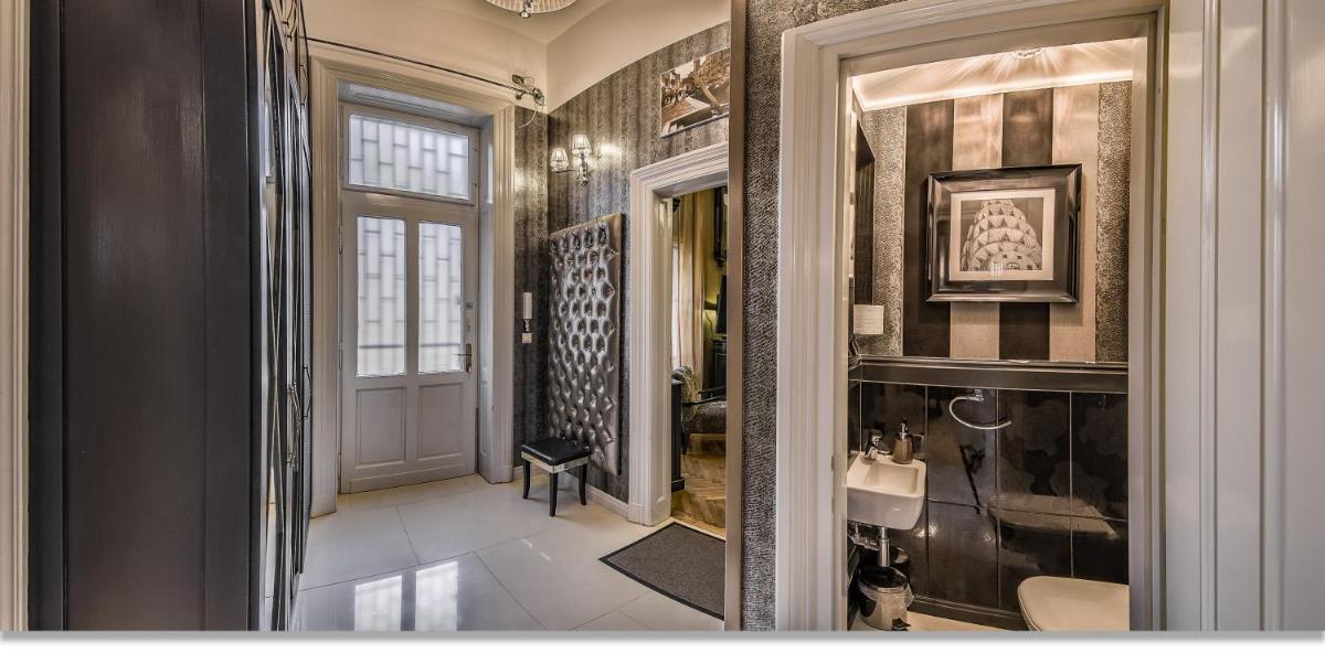 Boudoir Budapest Apartment - Housity