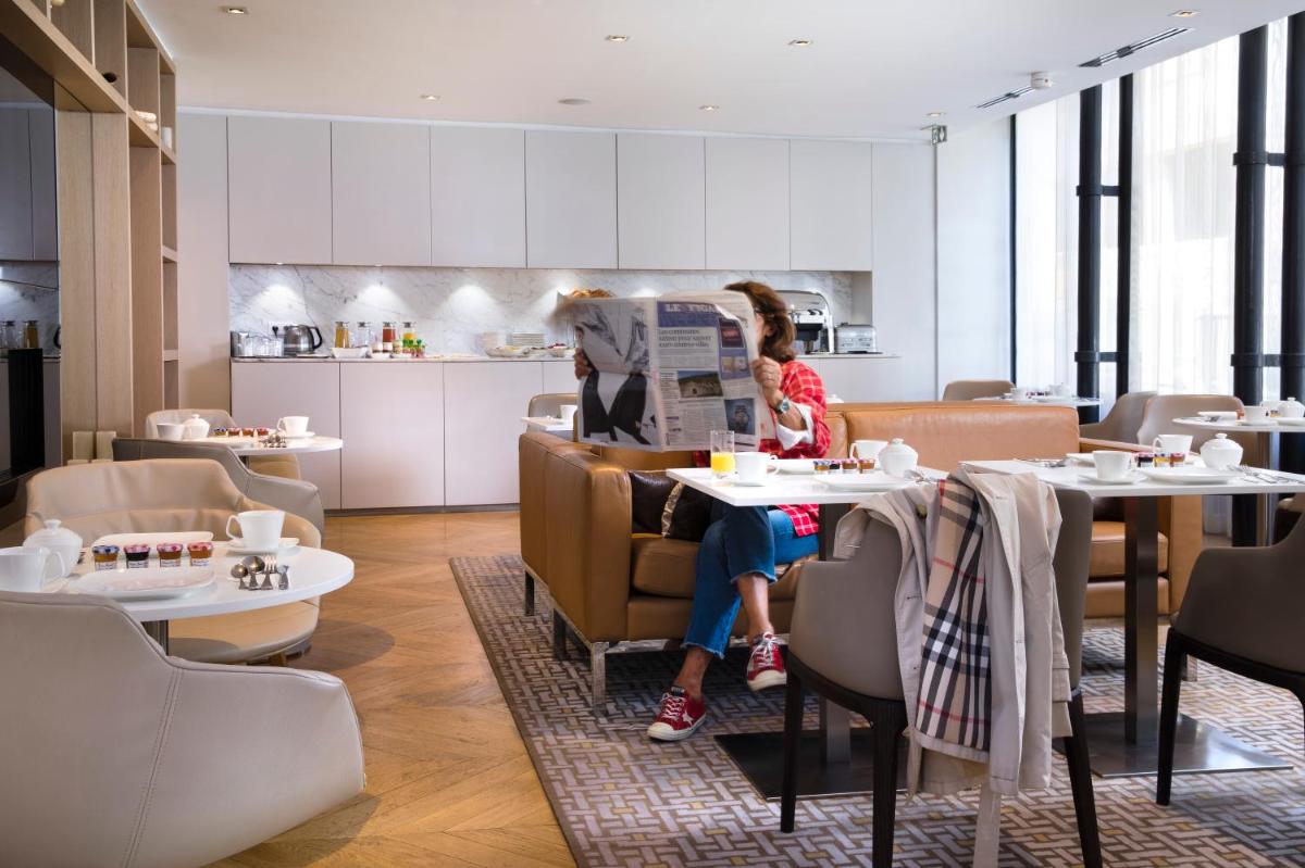 Coin salon dans l'établissement Hôtel R de Paris - Boutique Hotel