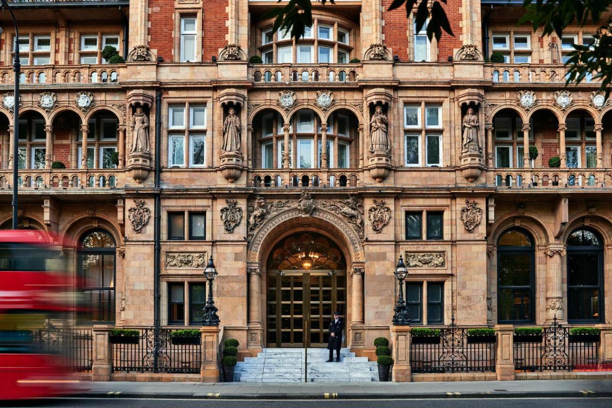 Kimpton - Fitzroy London, an IHG Hotel - Housity