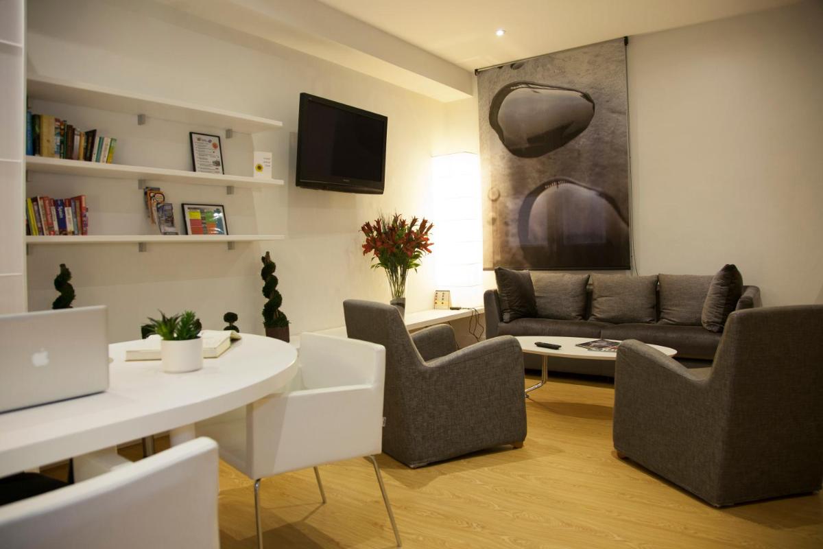 Hostal Goya - Housity