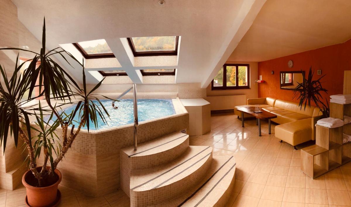 Hotel Grand Matej - Housity