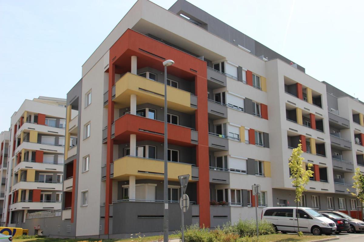 Element Prag Airport Apartment - Housity