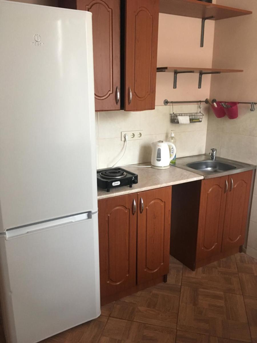 Ekaterina - Housity