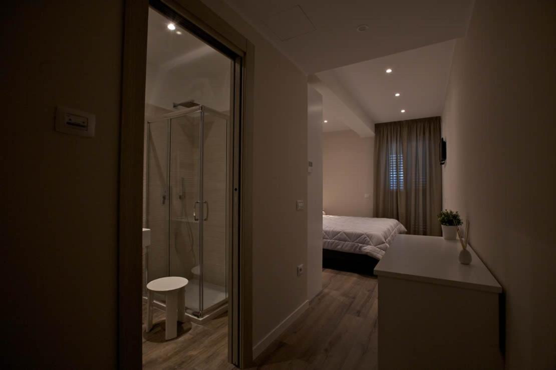 Onorati Hotel - Housity