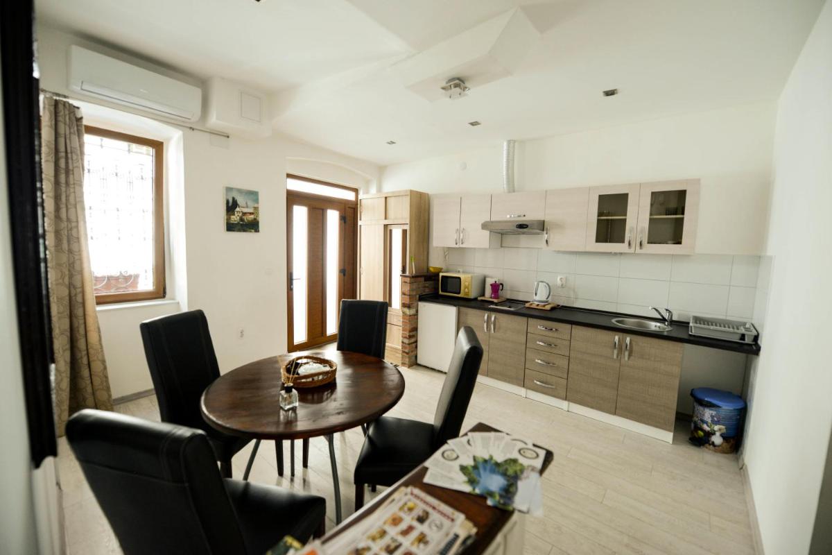 Apartment Citta Vecchia - Housity