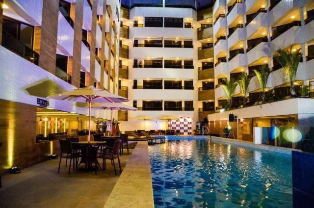 Gold Flat Apto 310 - Housity