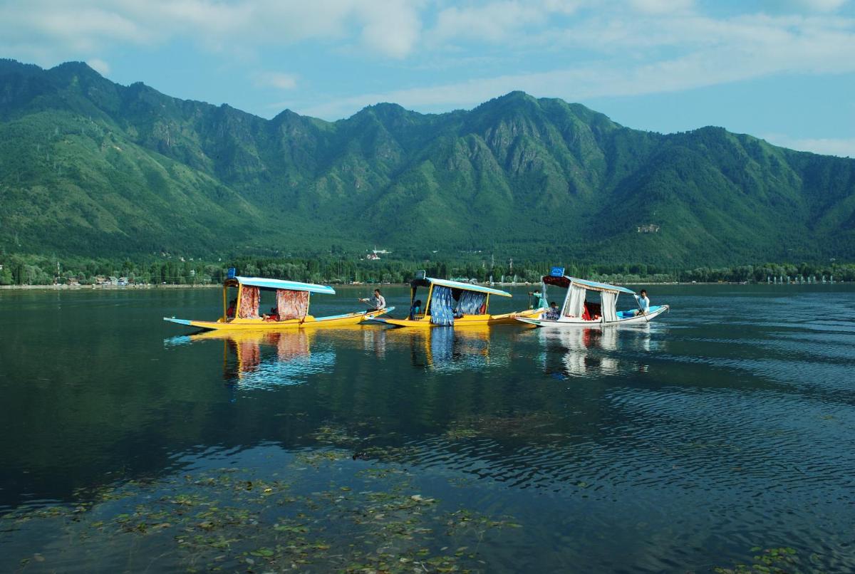 Suitetrails - Goona palace houseboats