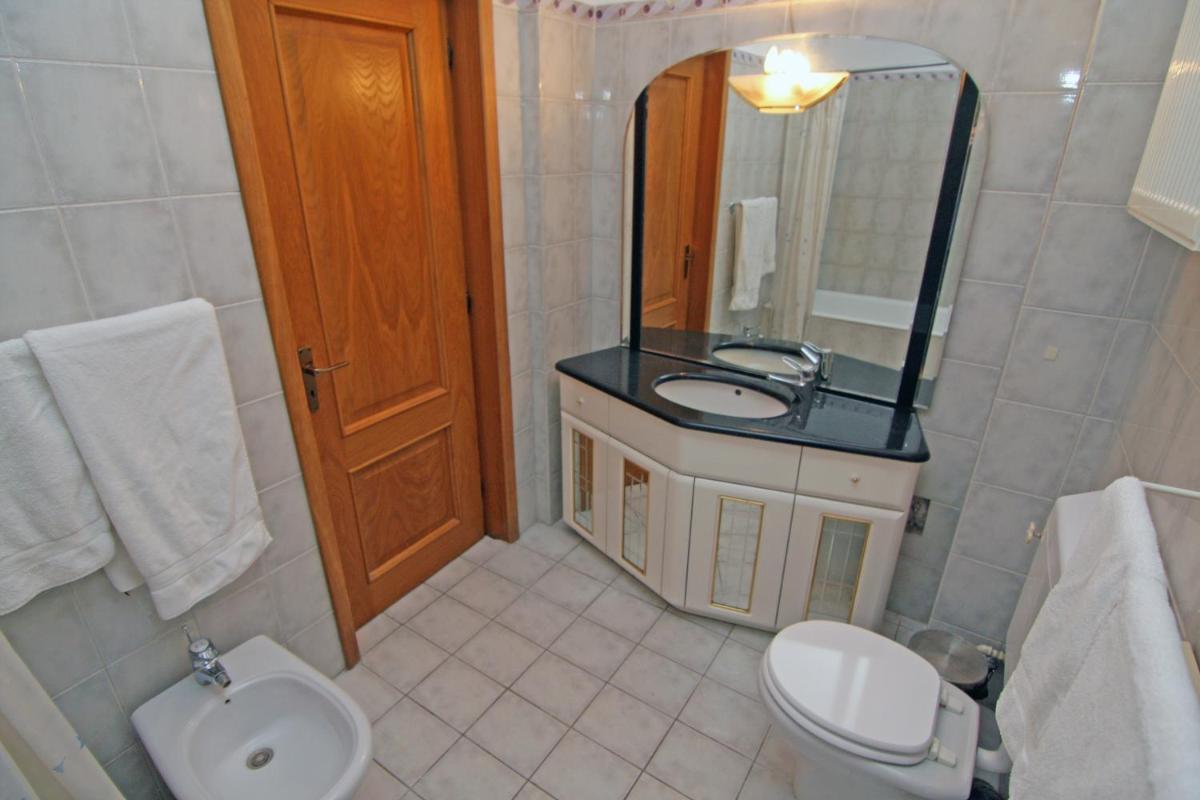 Nirvana Accommodation - Housity
