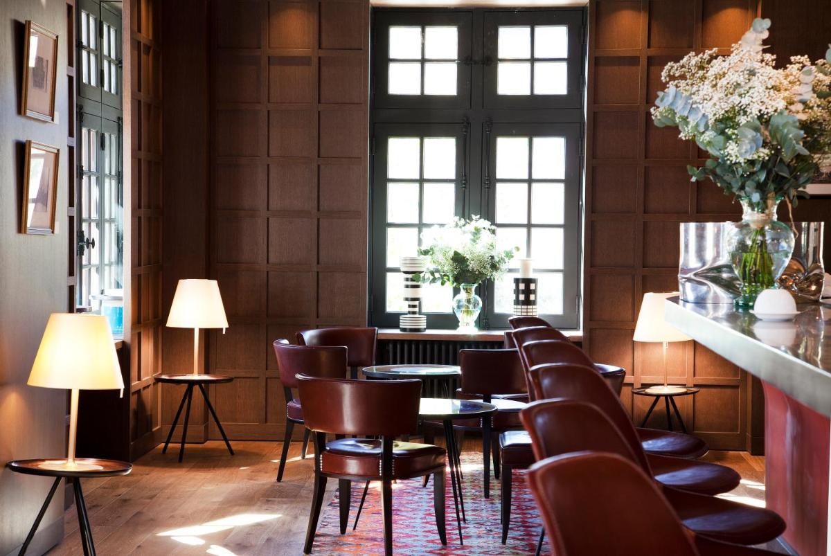 Coin salon dans l'établissement Relais de Chambord, a Small Luxury Hotels of the World