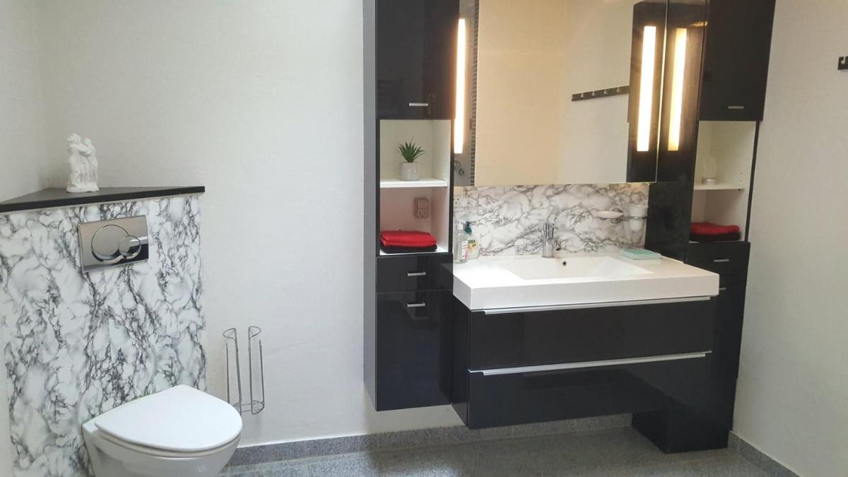 Holstebro Townside House - Housity