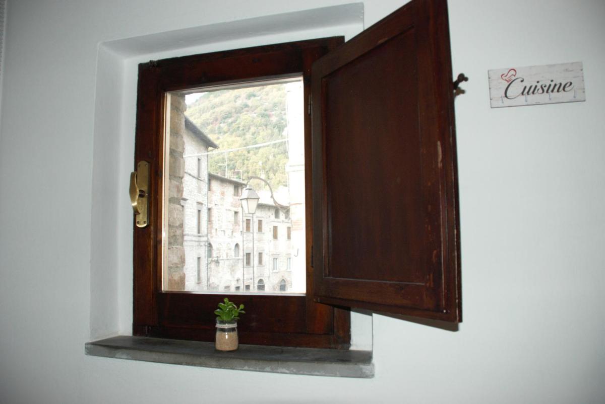 Happy House - Quartiere Monumentale - Housity