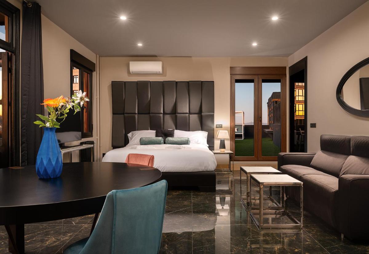 Suite 1907 Oviedo - Housity