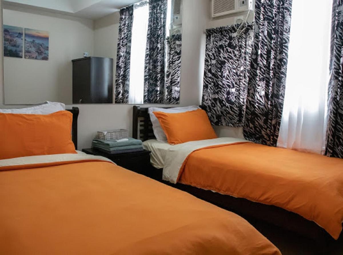 4Q tower D Manhanttan Heights Cubao QC - Housity