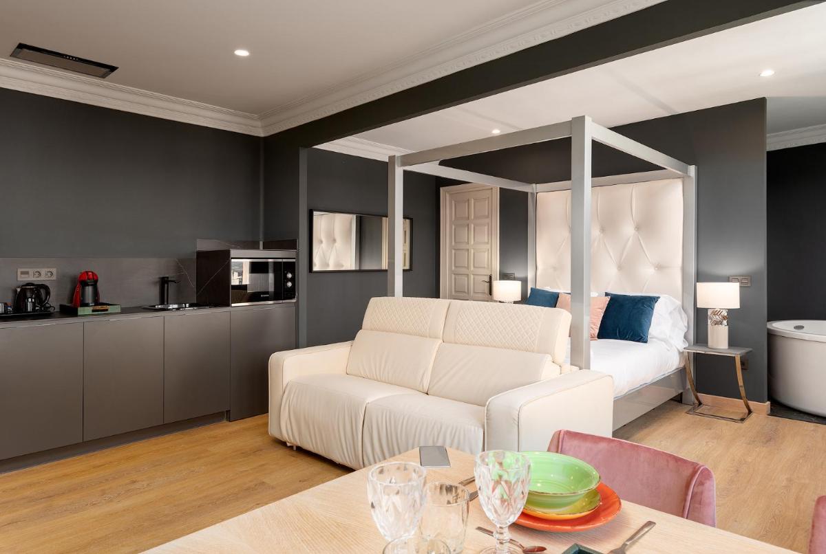 Suite 1907 Oviedo - Housity