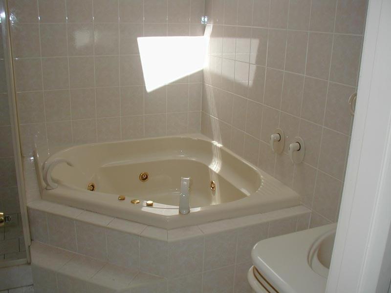 Accommodation Sydney North - Forestville 4 bedroom 2 bathroom Pet Friendly House - Housity