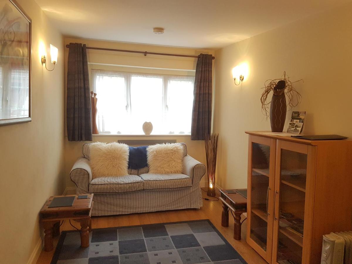 Parkview Apartments - Housity