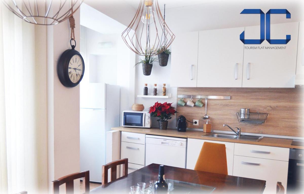 Country Apartment by JC - Housity