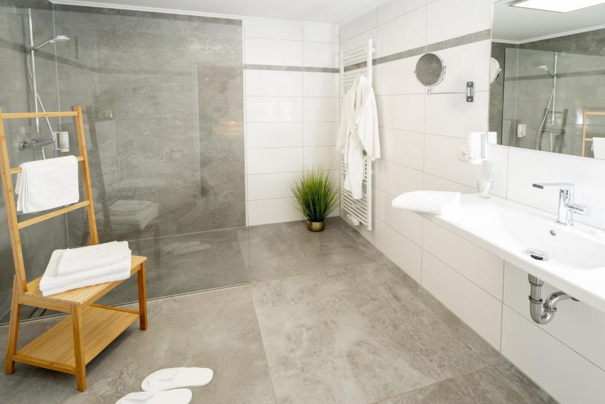 Hotel Tiek Superior - Hizvo