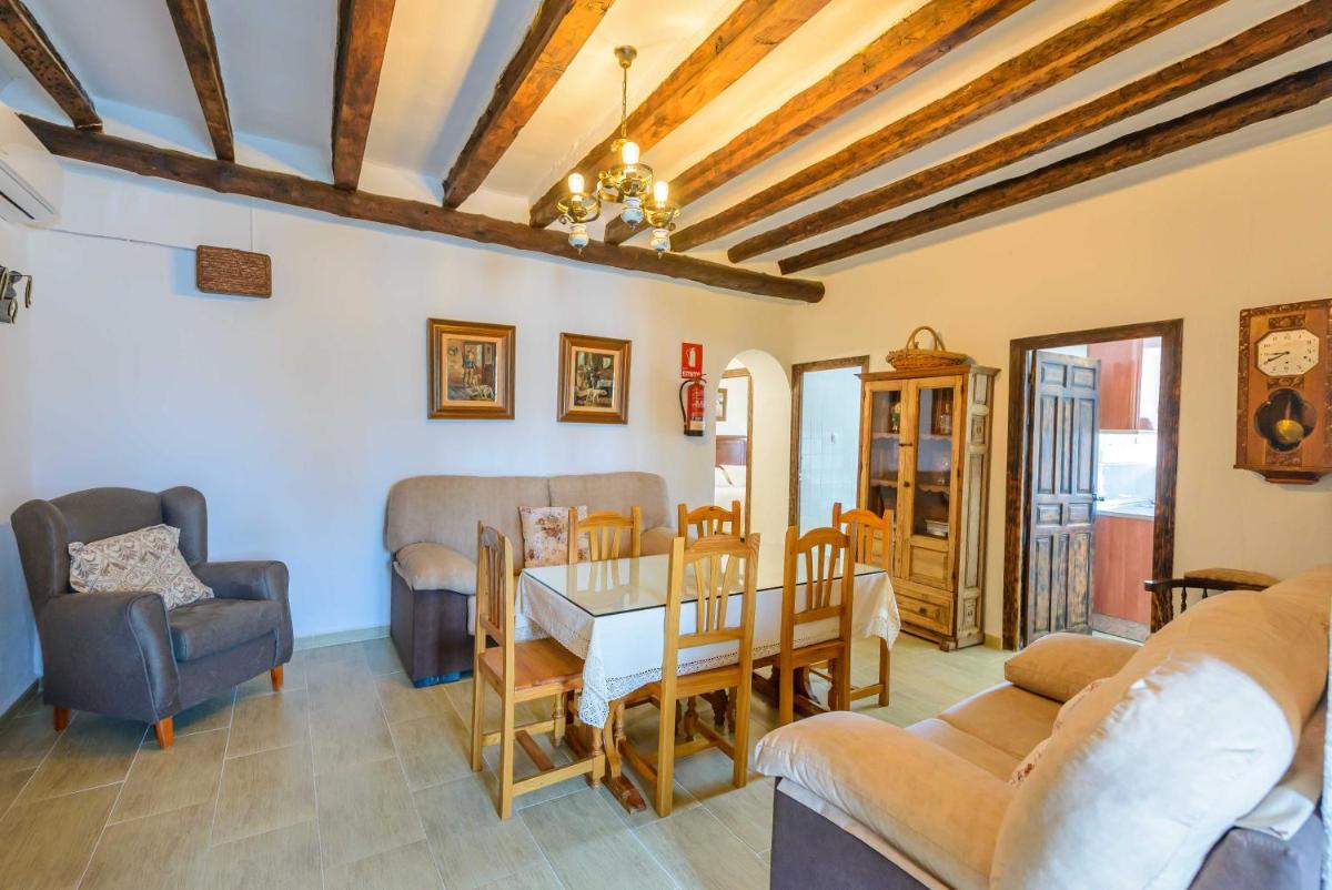 Casa Jardín del Olivar con Piscina privada - Housity