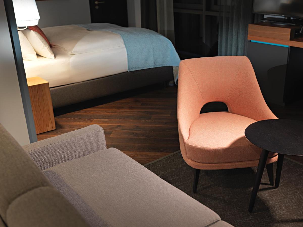 Panoramahotel Waldenburg - Housity
