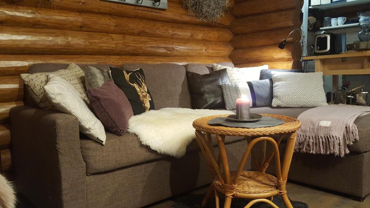 Hilupilttuu - Housity