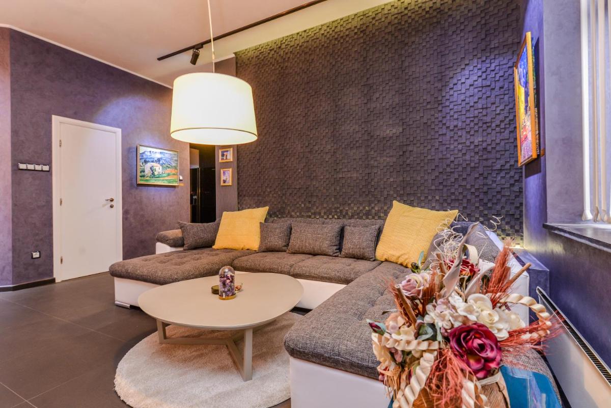 Suitetrails - Champs-Élysées Sofia | 2-BDR, 2-BTHR Tsar Simeon Suite